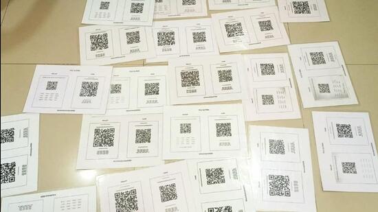 The senior Odisha engineer tried to throw the documents relating to his investment in crypto-currencies and a mobile phone, from the window of his apartment. (Twitter/OdishaVigilance)