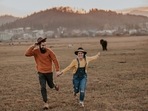 Fashion tips: Here are the best fabrics that can suit your body type this winter (Photo by sept commercial on Unsplash) Fashion tips: Here are the best fabrics that can suit your body type this winter (Photo by sept commercial on Unsplash)