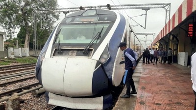 On October 7, another incident was reported when a train running between Mumbai Central to Gurajat's Gandhinagar ran into a cow near Anand in Gujarat while on its way to Mumbai. (PTI) On October 7, another incident was reported when a train running between Mumbai Central to Gurajat's Gandhinagar ran into a cow near Anand in Gujarat while on its way to Mumbai. (PTI)
