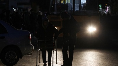 Russia-Ukraine War: Civilians evacuated from the Russian-controlled Kherson region of Ukraine. (Reuters)