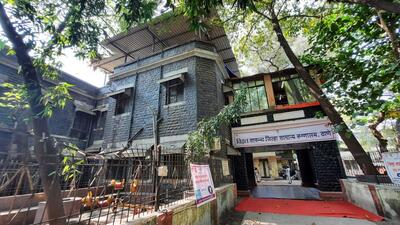 The ancient building will be demolished and a new hospital will be constructed in its place. (HT PHOTO) The ancient building will be demolished and a new hospital will be constructed in its place. (HT PHOTO)