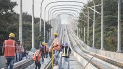 Recently, the Maharashtra government gave special planning authority status to the Maharashtra Metro Rail Corporation Limited (Maha-Metro) for Pune Metro. Under the special status, Pune Metro will be able to develop their plots for non-ticket revenue purpose without seeking building permission from the Pune Municipal Corporation. (HT FILE PHOTO)