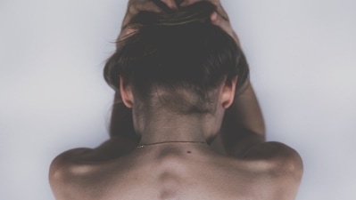 Losing interest in pleasurable activities: Suicidal thoughts are common in depression. If your friend or family member is withdrawing from everyday activities that brought him or her joy, they could be depressed. (Pixabay)