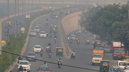 The air quality in the neighbouring cities of Ghaziabad (381), Noida (392), Greater Noida (398), Gurugram (360) and Faridabad (391) also inched closer to the "severe" category.The air quality in the neighbouring cities of Ghaziabad (381), Noida (392), Greater Noida (398), Gurugram (360) and Faridabad (391) also inched closer to the "severe" category.(PTI)