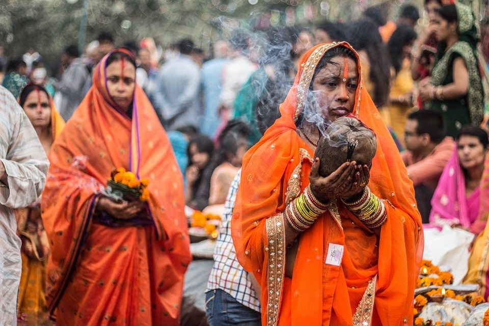 On the third day of the four-day festival of Chhath puja, arghya is offered to the setting sun and is known as Sandhya Arghya or Pehla Arghya. (Pixabay) On the third day of the four-day festival of Chhath puja, arghya is offered to the setting sun and is known as Sandhya Arghya or Pehla Arghya. (Pixabay)