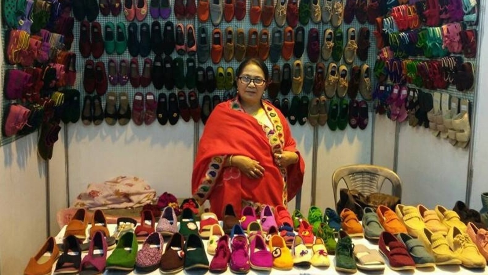 moiramgthem-s-art-of-hand-knitted-shoes-earns-her-padmashree