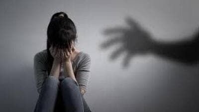 Relationships should be symbiotic where both parties respect and nurture each other. Relationships, where one person suffers for the sake of another, become parasitic and ultimately toxic. (Representational image/HT File) Relationships should be symbiotic where both parties respect and nurture each other. Relationships, where one person suffers for the sake of another, become parasitic and ultimately toxic. (Representational image/HT File)