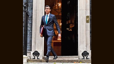 With his cabinet formation, Sunak tried to provide a sense of stability by bringing various factions together. He continued with three key cabinet positions from the Truss administration — Jeremy Hunt as chancellor, James Cleverly as foreign secretary and Ben Wallace as defence secretary — ensuring much-needed continuity in policymaking. (Bloomberg) With his cabinet formation, Sunak tried to provide a sense of stability by bringing various factions together. He continued with three key cabinet positions from the Truss administration — Jeremy Hunt as chancellor, James Cleverly as foreign secretary and Ben Wallace as defence secretary — ensuring much-needed continuity in policymaking. (Bloomberg)