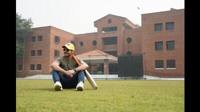 Actor Abhishek Kapur revisited his alma mater, Modern School on Barakhamba Road, during his recent trip to Delhi. (Photo: Gokul VS/HT) Actor Abhishek Kapur revisited his alma mater, Modern School on Barakhamba Road, during his recent trip to Delhi. (Photo: Gokul VS/HT)