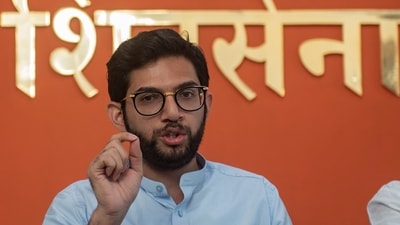 Aaditya Thackeray said both Fadnavis and Uday Samant should resign.