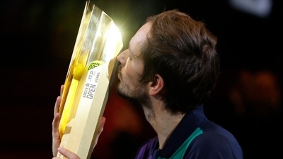 Daniil Medvedev celebrates with trophy after winning his final match against Canada's Denis Shapovalov (REUTERS)