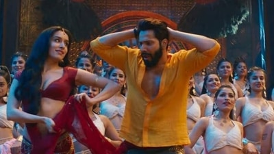 Shraddha Kapoor and Varun Dhawan in a still from Bhediya song Thumkeshwari.