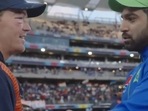 T20 World Cup: Haris Rauf and Bas de Leede exchange words after Pakistan's win vs Netherlands.(Twitter) T20 World Cup: Haris Rauf and Bas de Leede exchange words after Pakistan's win vs Netherlands.(Twitter)