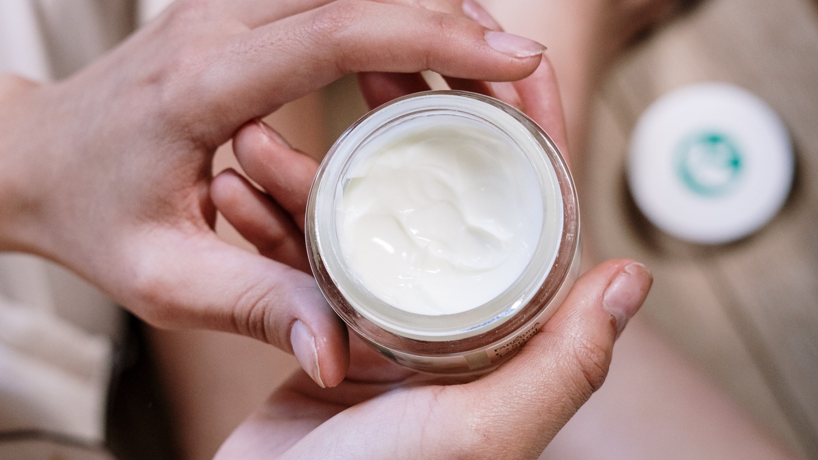 Best creams for oily skin and pimples you must try in November 2023 | HT  Shop Now