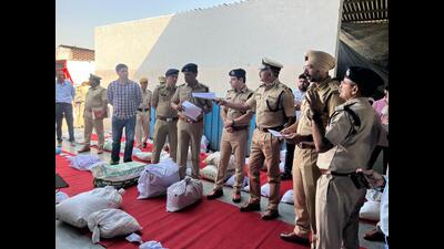 The drugs had been seized in 133 cases by police in districts coming under the Ambala police range. (HT Photo)
