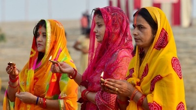 The fourth and the last day of the auspicious Chhath Puja is being observed today with Usha Arghya. (AFP) The fourth and the last day of the auspicious Chhath Puja is being observed today with Usha Arghya. (AFP)