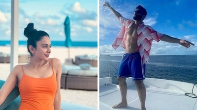 Rakul Preet Singh and Jackky Bhagnani in Maldives. Rakul Preet Singh and Jackky Bhagnani in Maldives.
