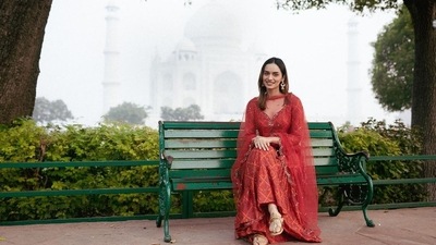 Manushi Chhillar opted for a red sharar set from the collection of the clothing line of the designer duo Drishti and Zahabia. (Instagram/@manushi_chhillar) Manushi Chhillar opted for a red sharar set from the collection of the clothing line of the designer duo Drishti and Zahabia. (Instagram/@manushi_chhillar)