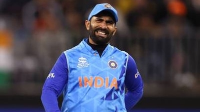 Dinesh Karthik did some damage to his lower back (Getty) Dinesh Karthik did some damage to his lower back (Getty)
