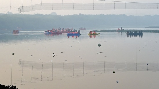 On Monday morning, military teams reached the site to hunt for people missing after the bridge collapsed into a river.(AFP)
