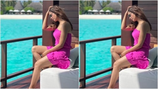 Aamna’s love for pink is noteworthy. The actor, a day back, shared a set of pictures of herself acing fashion goals in a pink short dress. (Instagram/@aamnasharifofficial)