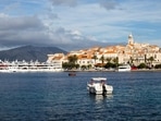 Dubrovnik is very popular with tourists, especially since its appearance in the series Dubrovnik is very popular with tourists, especially since its appearance in the series