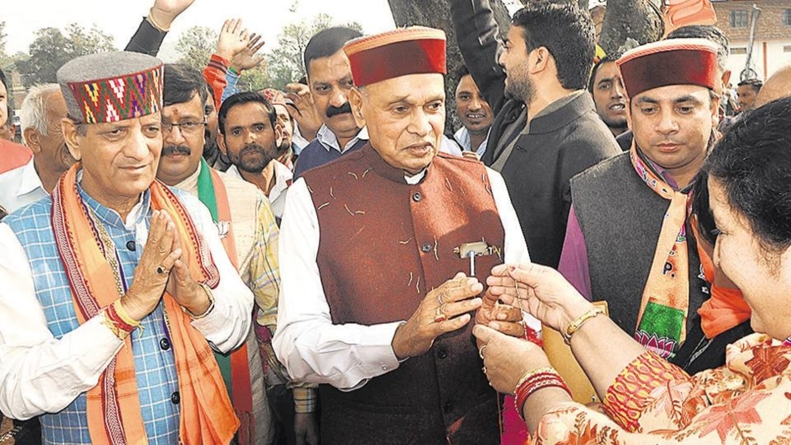 evening-brief-congress-and-bjp-wary-of-dhumal-factor-in-himachal-pradesh-and-all-the-latest-news