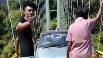 The video has emerged days after a bridge in Gujarat’s Morbi collapsed on Sunday killing at least 134 people. (HT Photo)