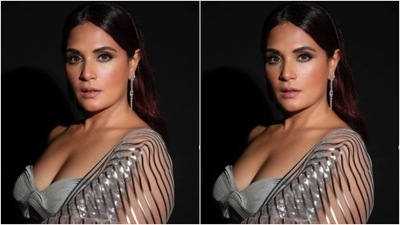 Richa played muse to fashion designer Amit Aggarwal and picked a stunning saree from the shelves of the designer. (Instagram/@therichachadha) Richa played muse to fashion designer Amit Aggarwal and picked a stunning saree from the shelves of the designer. (Instagram/@therichachadha)