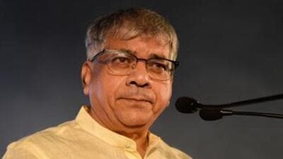 “But, after these polls are through, there is a chance that these 22 pledges may be banned,” said Prakash Ambedkar (in photo). Hence, the conclave was being organised at Nanded he said, stressing that “the danger bell has already rung.” (HT PHOTO)