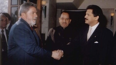 Anand Mahindra and Brazil's President-elect Lula. (Twitter/@anandmahindra) Anand Mahindra and Brazil's President-elect Lula. (Twitter/@anandmahindra)