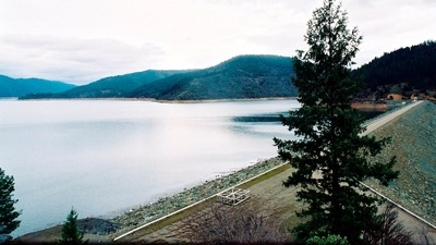 Lewiston Dam on the Trinity River at Lewiston, California is viewed March 12, 2003. (AP) Lewiston Dam on the Trinity River at Lewiston, California is viewed March 12, 2003. (AP)
