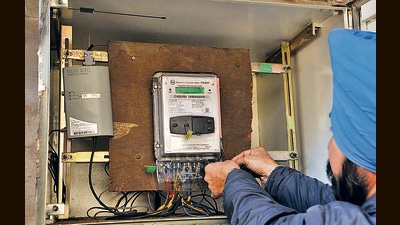 Since 2019, ₹28 crore have already been spent on installation of 24,000 smart meters as part of Smart Grid project’s pilot. (HT File Photo) Since 2019, ₹28 crore have already been spent on installation of 24,000 smart meters as part of Smart Grid project’s pilot. (HT File Photo)