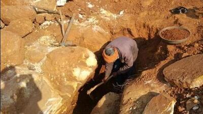 Shallow mines are leased out in the region. (HT PHOTO, representational) Shallow mines are leased out in the region. (HT PHOTO, representational)