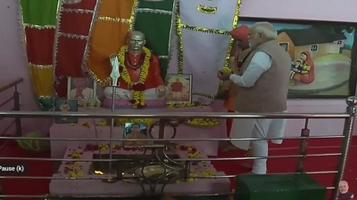 PM Modi at the memorial of Bhil freedom fighter Govind Guru. Recalling the century old massacre, Prime Minister Narendra Modi was joined by Congress' Ashok Gehlot in a rare political event. (Youtube/Narendra Modi)