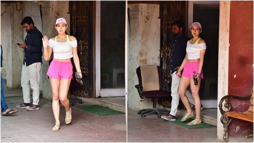 Sara posed for the cameras. (HT Photos/Varinder Chawla)
