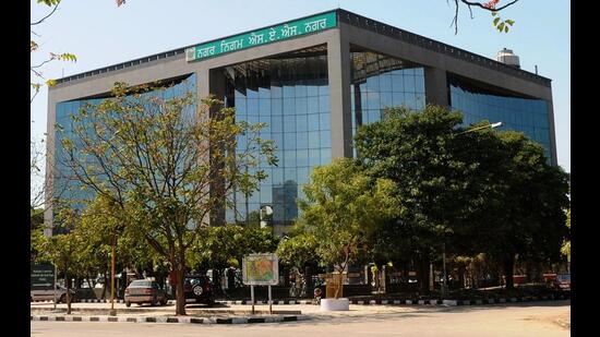 Mohali MC had earlier claimed that it is yet to receive ₹20 crore in pending electricity tax, which PSCPL had refuted. (HT FIle)