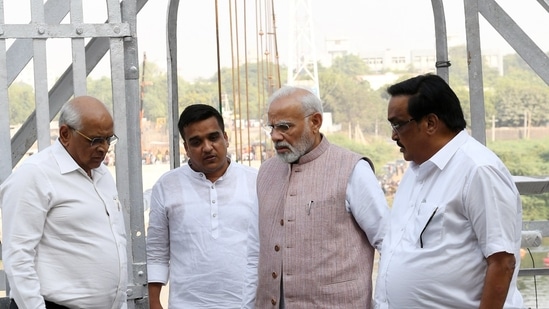 The PM also visited the office of the Morbi district Superintendent of Police and met local officials.(ANI/ PIB)