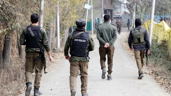 A joint team of Army, CRPF and Special Operation Group of police launched a cordon and search operation against the hiding terrorist at Simthan in Bijbehara in south Kashmir’s Anantnag district. (ANI Photo)