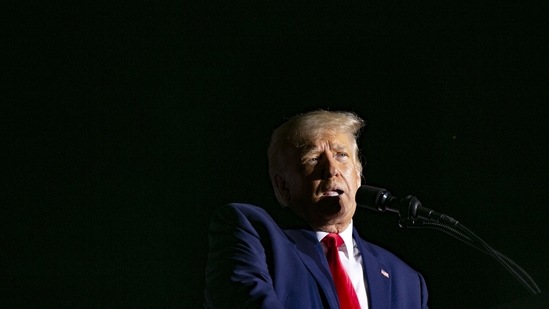 US Supreme Court freezes release of Donald Trump's tax returns (AFP)