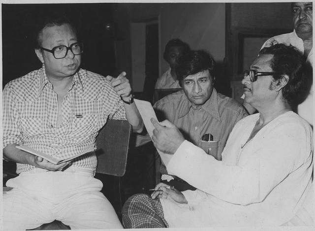 RD Burman, Dev Anand and Kishore Kumar. (HT Photo) RD Burman, Dev Anand and Kishore Kumar. (HT Photo)