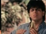 Himani Shivpuri and Shah Rukh Khan in the saree scene in Dilwale Dulhania Le Jayenge. Himani Shivpuri and Shah Rukh Khan in the saree scene in Dilwale Dulhania Le Jayenge.