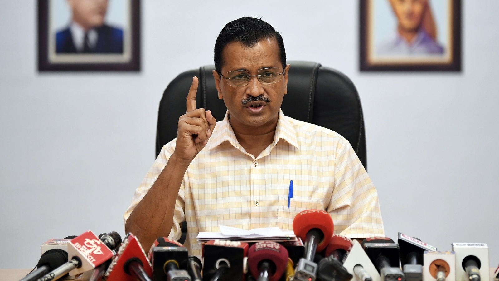 Construction workers in Delhi to get ₹5,000 aid till pollution related ban CM Latest News