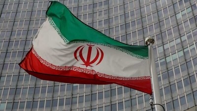 Saudi Arabia-Iran: An Iranian flag flutters. (Reuters)