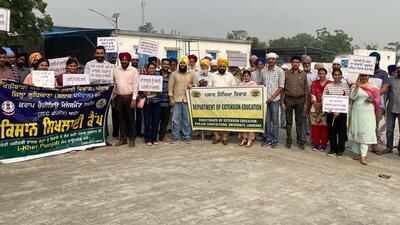 Punjab Agricultural University (PAU) organised an awareness camp on crop residue management for farmers in Ludhiana. (HT PHOTO) Punjab Agricultural University (PAU) organised an awareness camp on crop residue management for farmers in Ludhiana. (HT PHOTO)