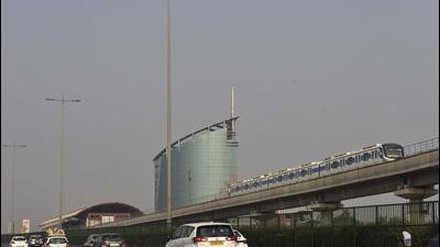 The Indian Institute of Tropical Meteorology in its forecast said that overall air quality in Delhi-NCR is likely to remain in the ”very poor” to ”severe” category on Thursday, and in ”very poor” category on Friday. (Vipin Kumar/HT Photo)