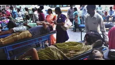 Private hospitals are also overwhelmed with the rise in patient footfall. (FILE PHOTO) Private hospitals are also overwhelmed with the rise in patient footfall. (FILE PHOTO)
