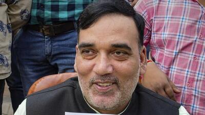 Delhi environment minister Gopal Rai said farmers are forced to burn stubble in Punjab because the BJP-led Centre did not support the Punjab government’s plan to provide a cash incentive to them for not burning the crop residue. (PTI)