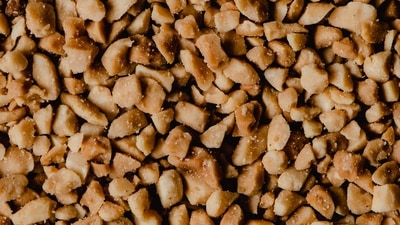 2. Caramelised Peanuts - Without using any oil, peanuts are roasted and then blended with a variety of spices after becoming slightly brown. (Eva Bronzini) 2. Caramelised Peanuts - Without using any oil, peanuts are roasted and then blended with a variety of spices after becoming slightly brown. (Eva Bronzini)
