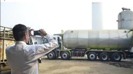 A day after the gas leakage incident at a Giaspura factory, the police booked foreman Dinesh Chandar and two others for negligence. (HT File)